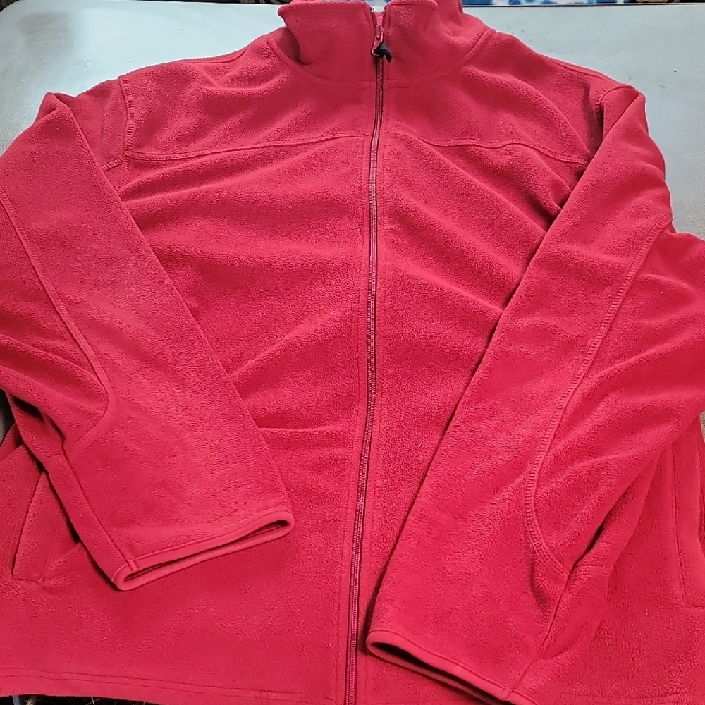 Red Lightweight Athletic Jacket with Stand-Up Collar